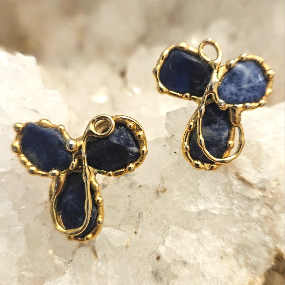 Vintage Handmade Stud Earrings Blue Lapis Lazuli Stones Goldtone